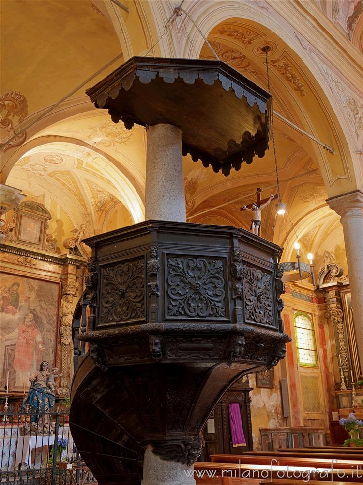 Campiglia Cervo (Biella) - Pulpito della Chiesa Parrocchiale dei Santi Bernardo e Giuseppe